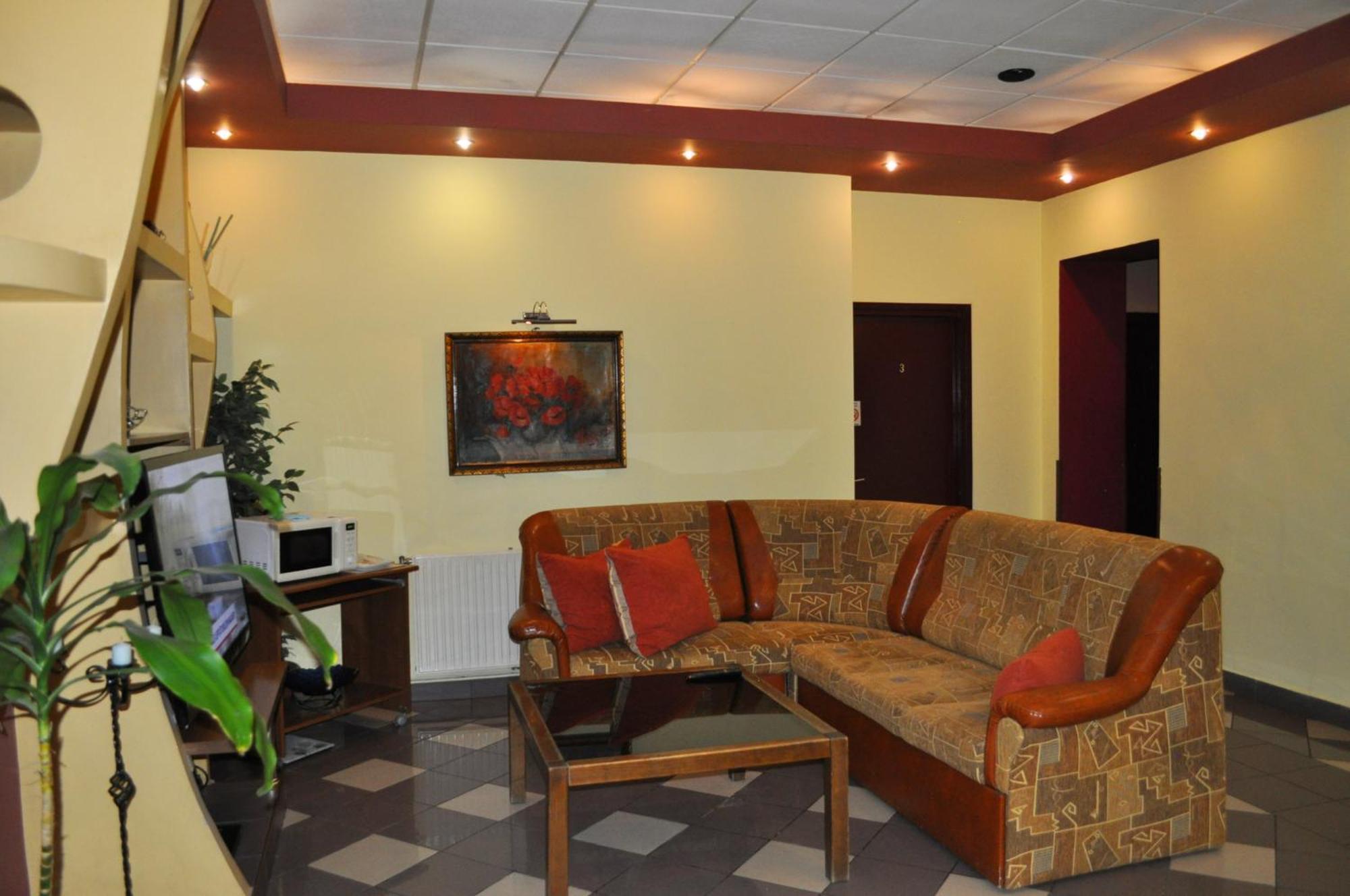 Pension Flamingo Brasov Bagian luar foto