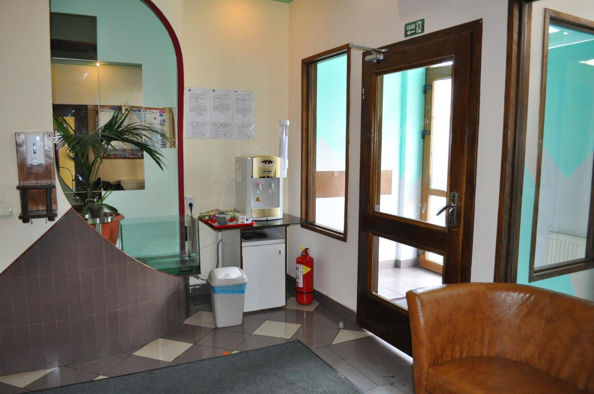 Pension Flamingo Brasov Bagian luar foto
