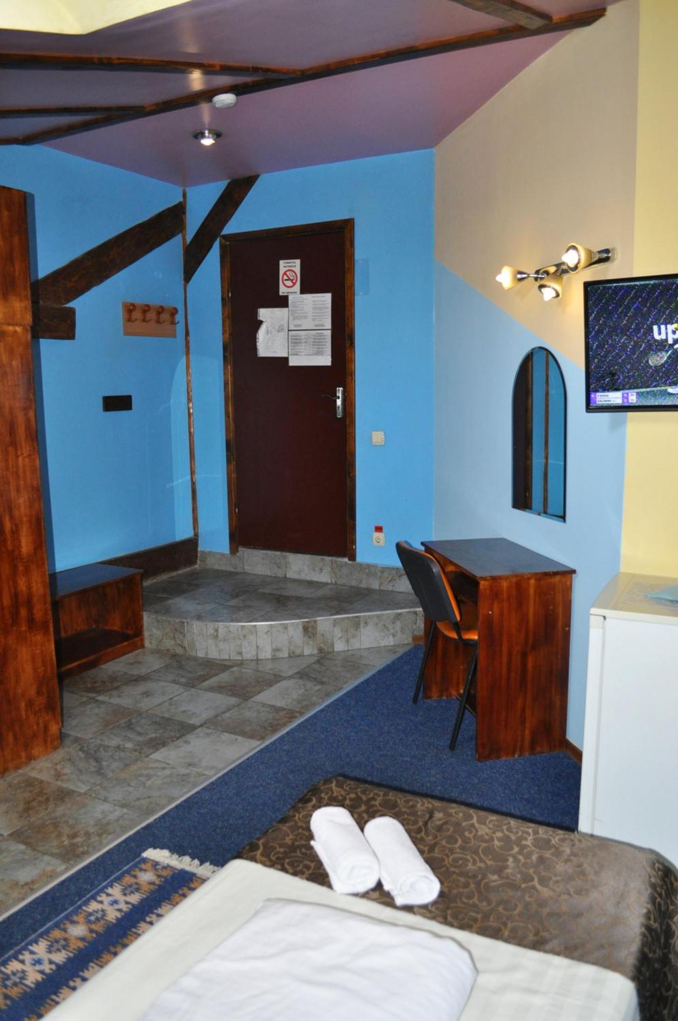 Pension Flamingo Brasov Bagian luar foto