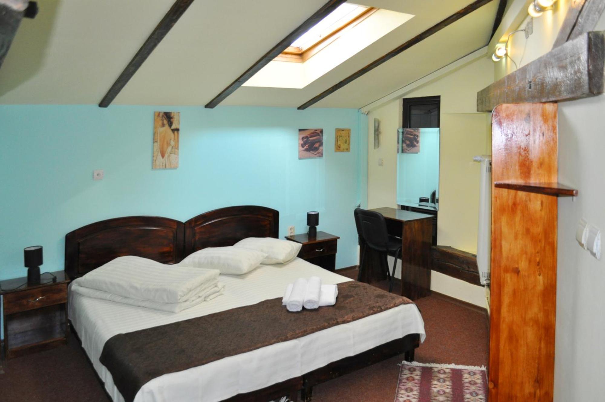 Pension Flamingo Brasov Bagian luar foto