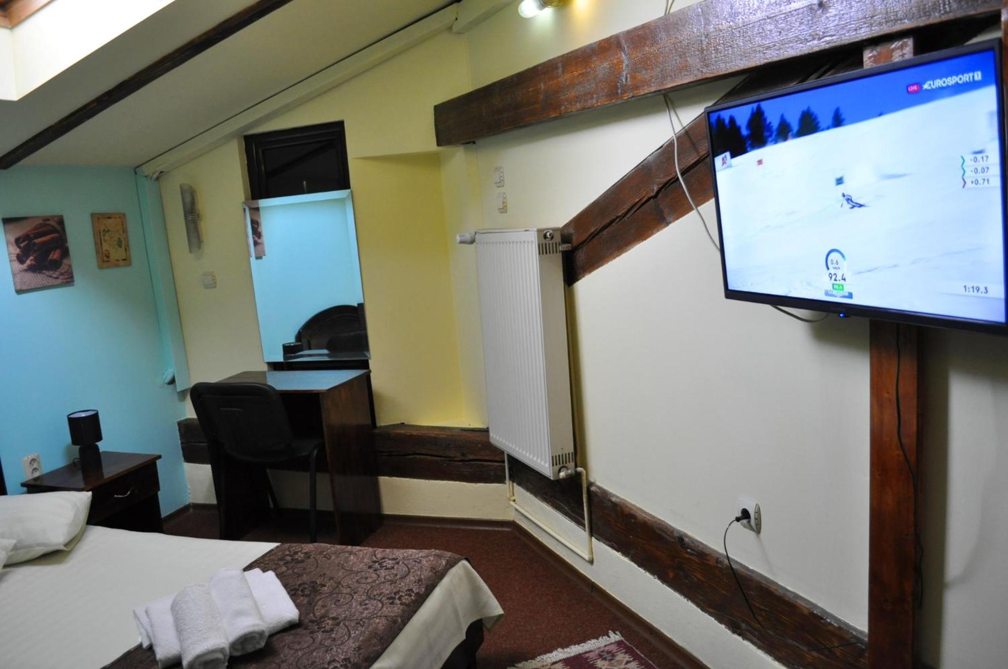 Pension Flamingo Brasov Bagian luar foto