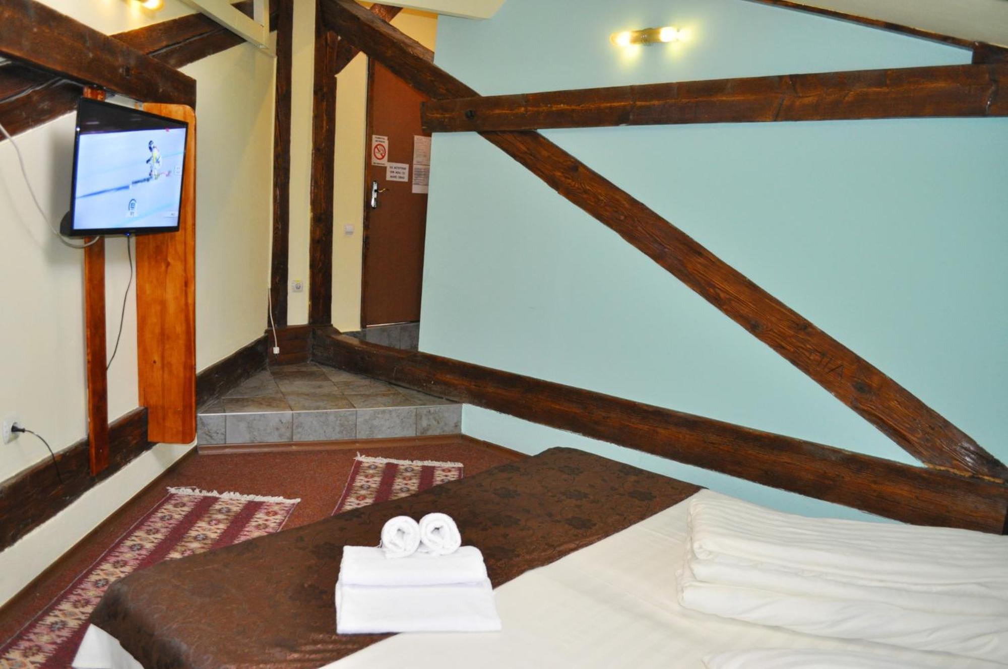 Pension Flamingo Brasov Bagian luar foto